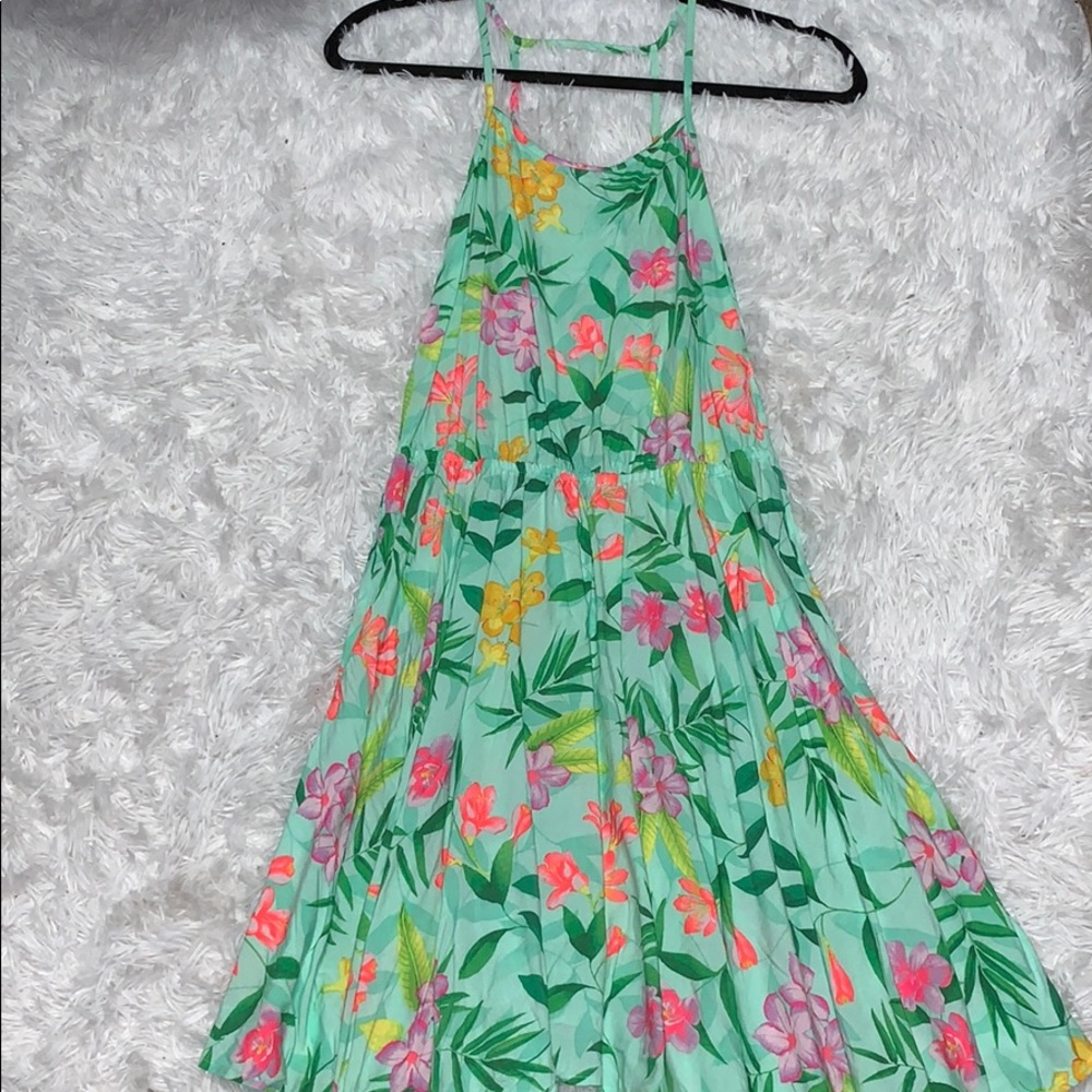 Flowy spring summer dress
